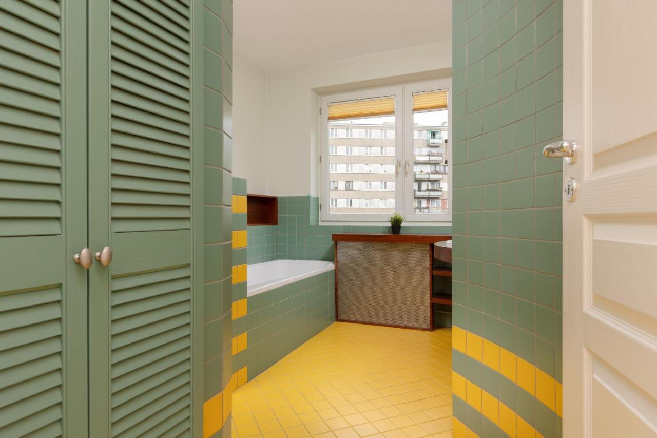 Spacious & Quiet 1 Bedroom Apartment In Pruszkow By Noclegi Renters Exterior photo